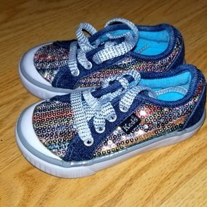 Toddler size 6.5 Keds